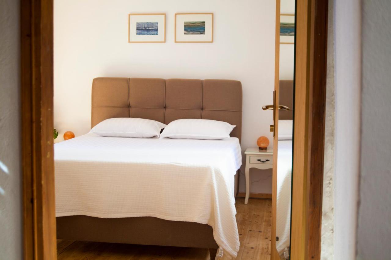 Amarilis Rooms Grožnjan 外观 照片